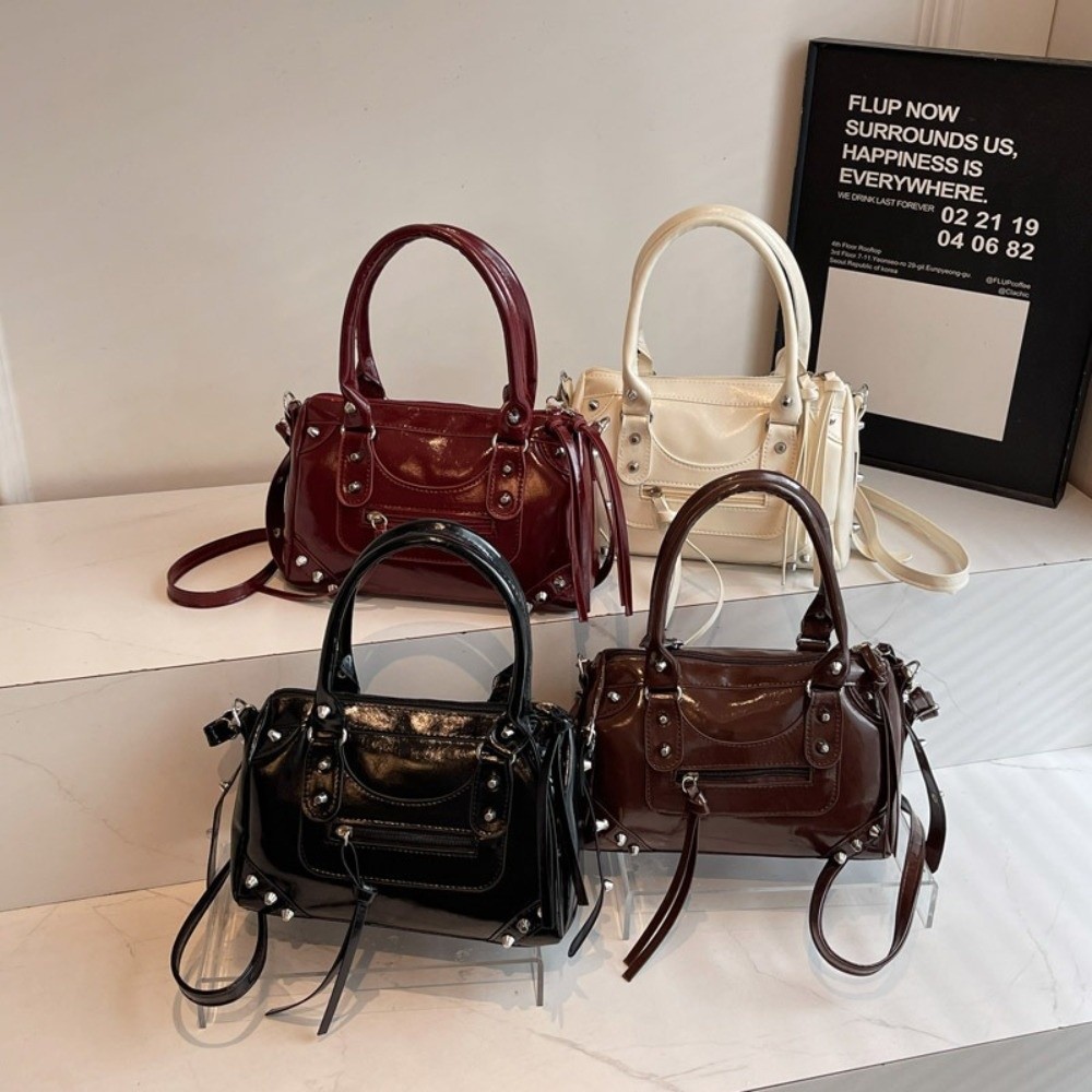 Top Handle Patent Bag - Sac à bandoulière en cuir verni