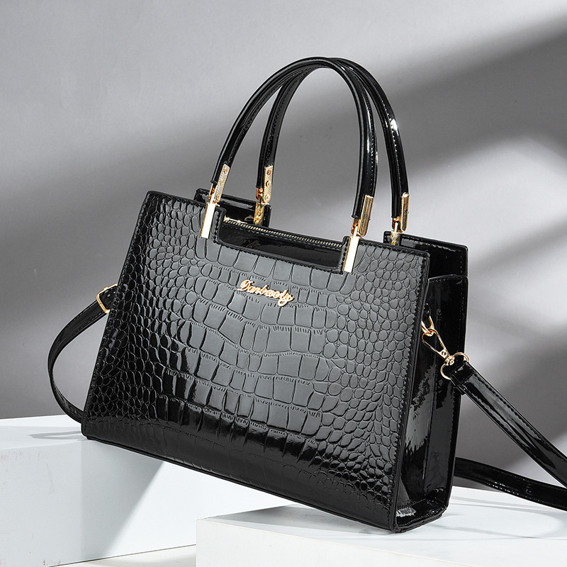 Top Handle Patent Bag - Sac fourre-tout en relief Crocodile, sac
