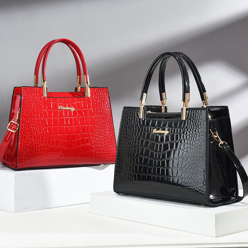 Sac fourre-tout en relief Croc - Top Handle Patent Bag avis et prix