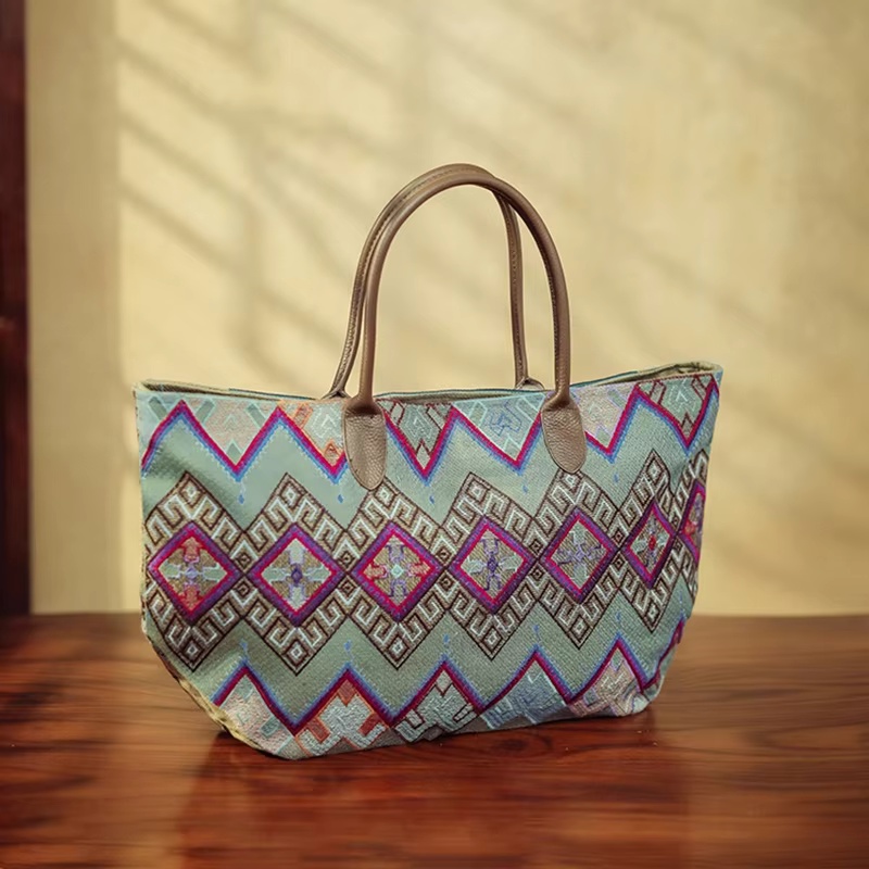 Sacs fourre-tout brodés origin - Luxury Bags On Sales avis et prix